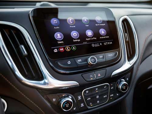 2023 Chevrolet Equinox touchscreen display