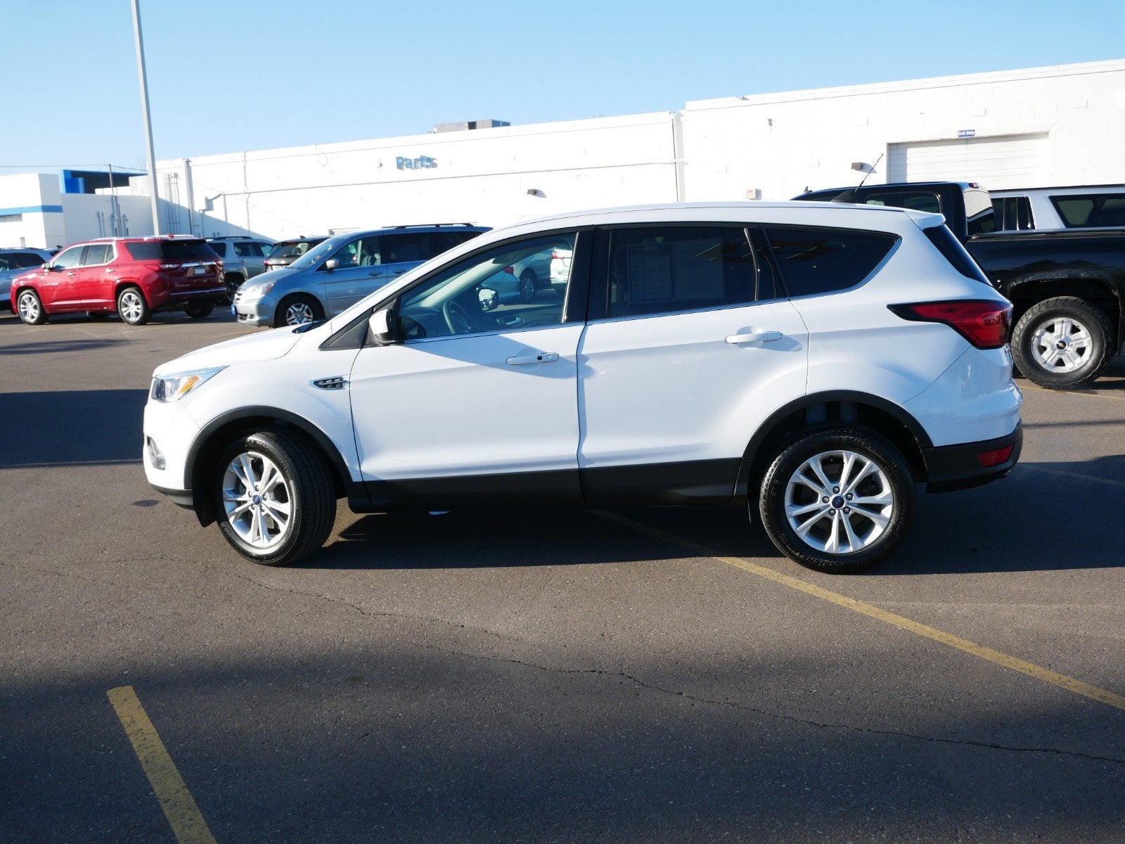 Used 2019 Ford Escape SE with VIN 1FMCU9GD9KUC04513 for sale in Fridley, Minnesota
