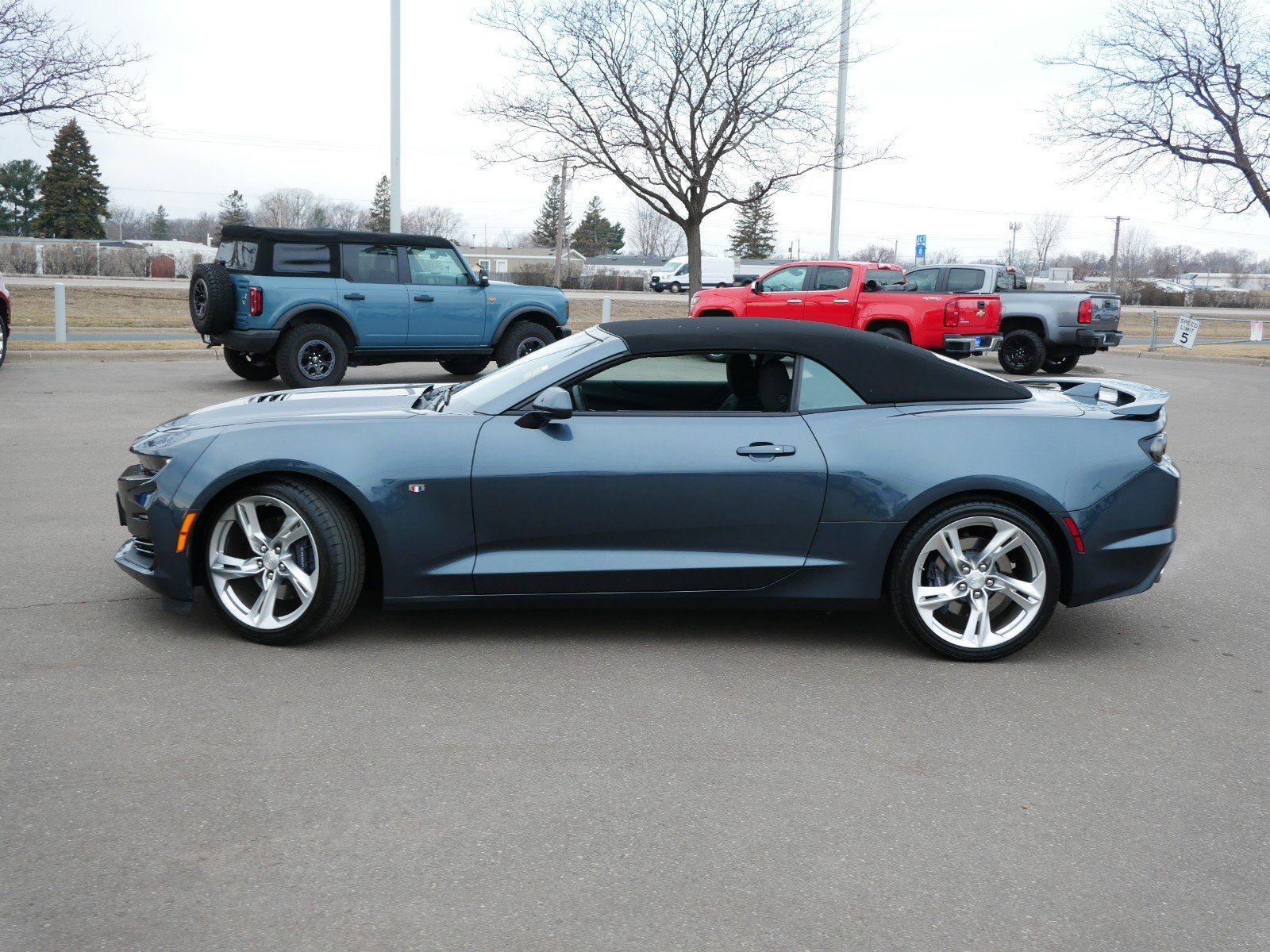 Used 2023 Chevrolet Camaro 1SS with VIN 1G1FF3D77P0102352 for sale in Fridley, Minnesota