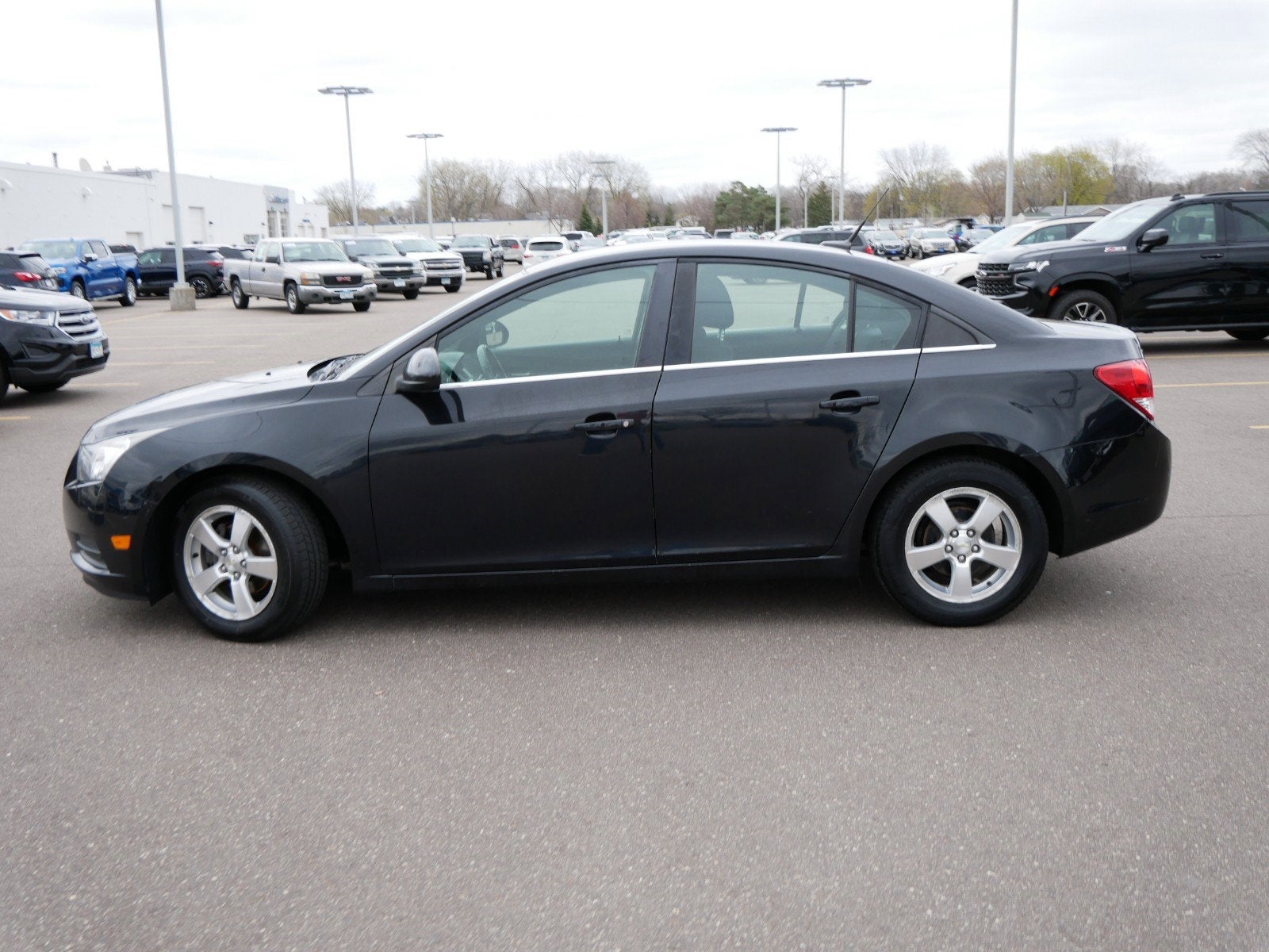 Used 2013 Chevrolet Cruze 1LT with VIN 1G1PC5SB9D7204559 for sale in Fridley, Minnesota