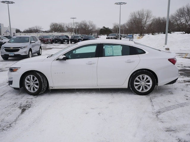 Used 2020 Chevrolet Malibu 1LT with VIN 1G1ZD5ST9LF053533 for sale in Fridley, Minnesota