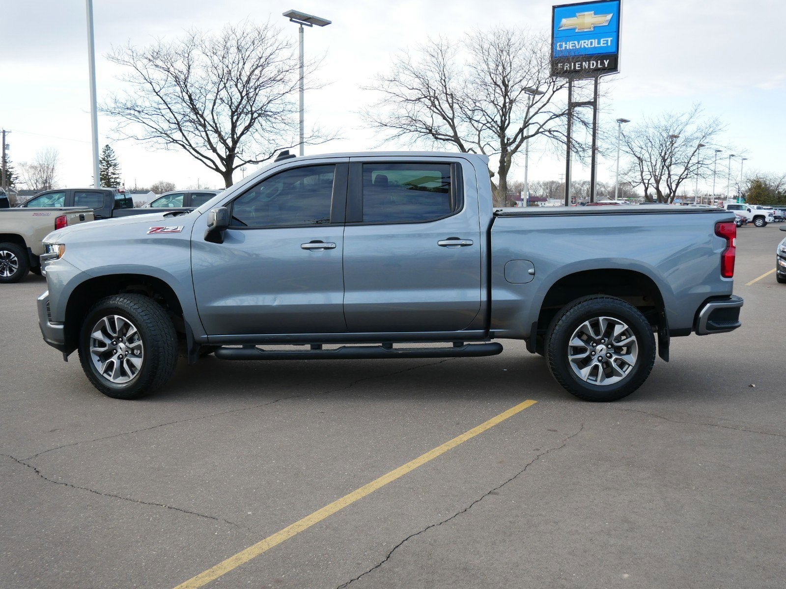 Used 2019 Chevrolet Silverado 1500 RST with VIN 1GCUYEED3KZ408834 for sale in Fridley, Minnesota