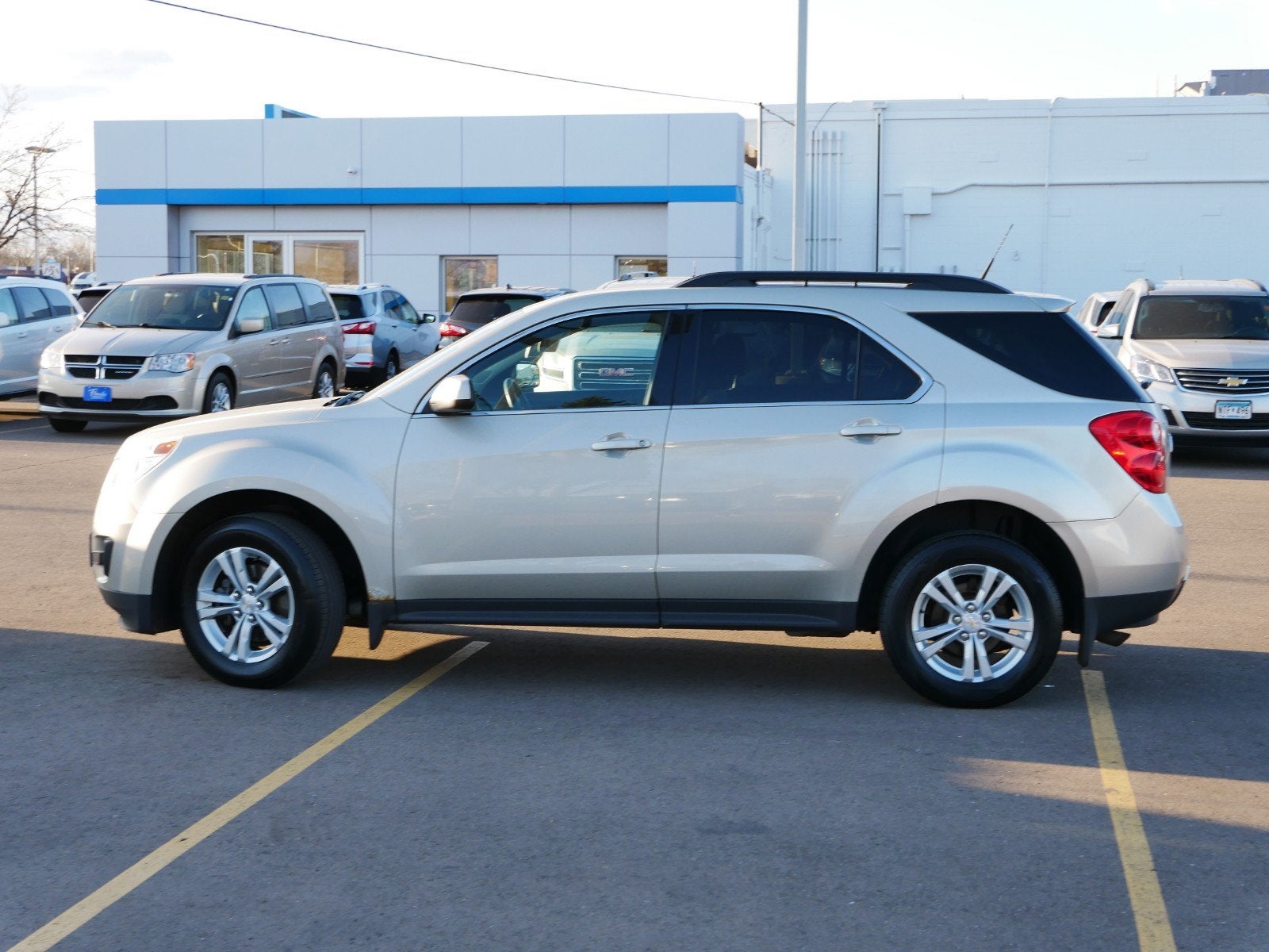 Used 2013 Chevrolet Equinox 1LT with VIN 1GNFLEEKXDZ106506 for sale in Fridley, Minnesota