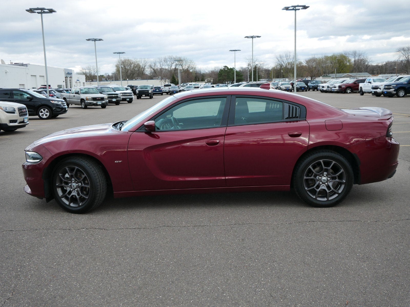 Used 2018 Dodge Charger GT with VIN 2C3CDXJG0JH115821 for sale in Fridley, Minnesota