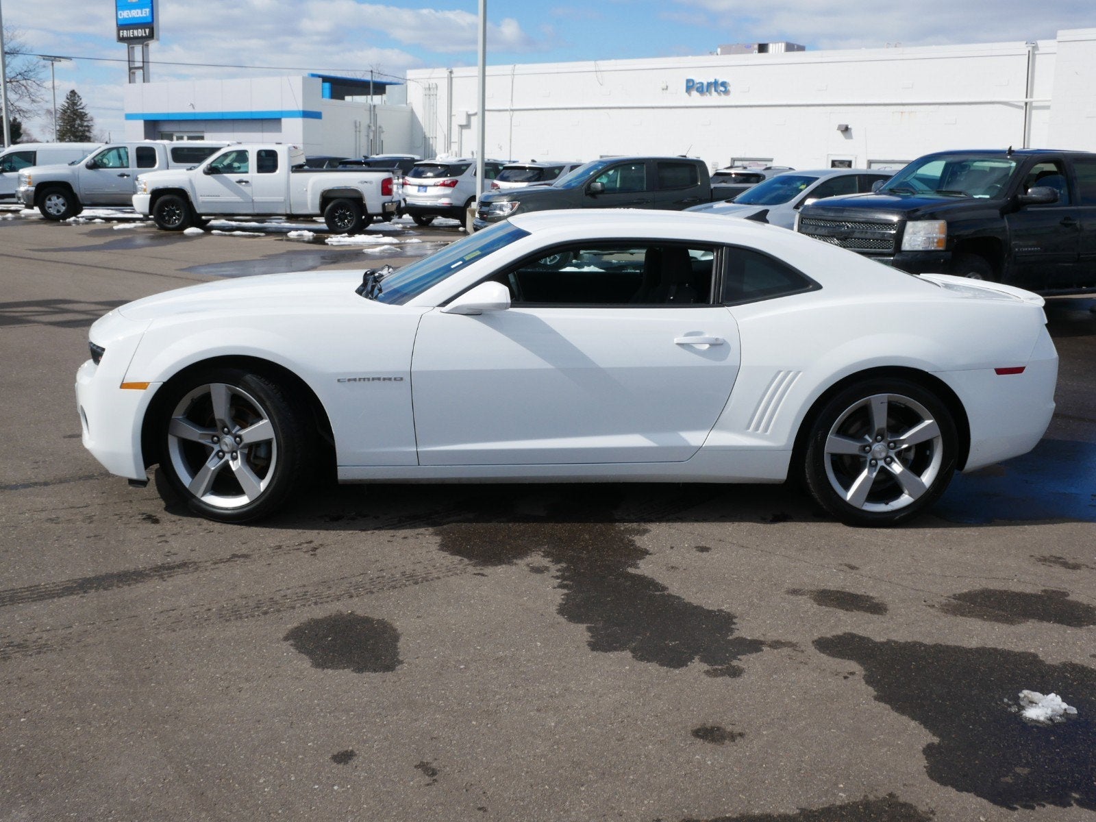 Used 2011 Chevrolet Camaro 1LT with VIN 2G1FF1EDXB9211573 for sale in Fridley, Minnesota