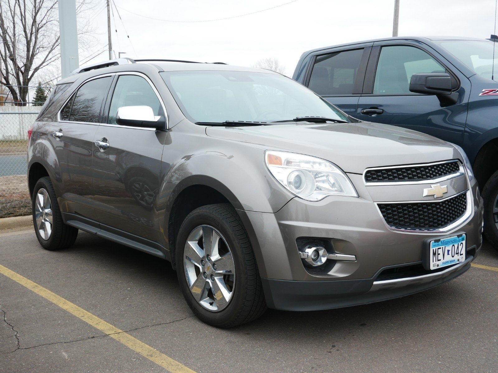 Used 2012 Chevrolet Equinox LTZ with VIN 2GNFLGE56C6149367 for sale in Fridley, Minnesota