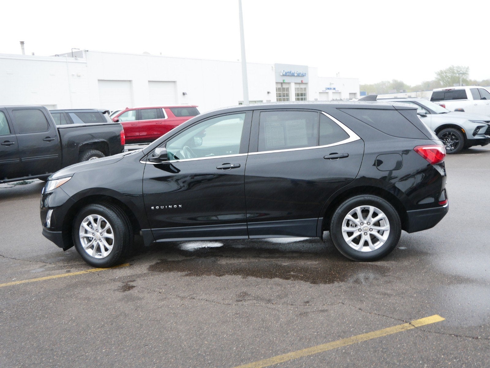 Used 2021 Chevrolet Equinox LT with VIN 3GNAXUEV6ML331094 for sale in Fridley, Minnesota