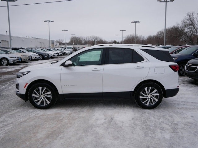 Used 2022 Chevrolet Equinox Premier with VIN 3GNAXXEV0NS115928 for sale in Fridley, Minnesota