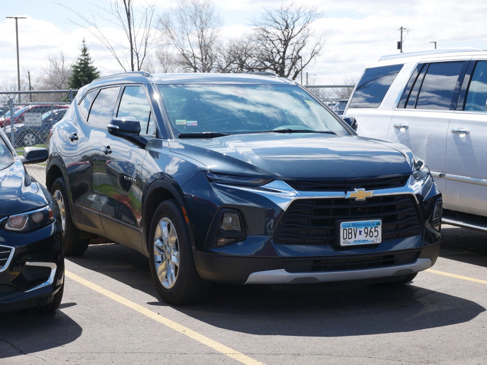 Used 2019 Chevrolet Blazer 3LT with VIN 3GNKBHRS1KS611471 for sale in Fridley, Minnesota
