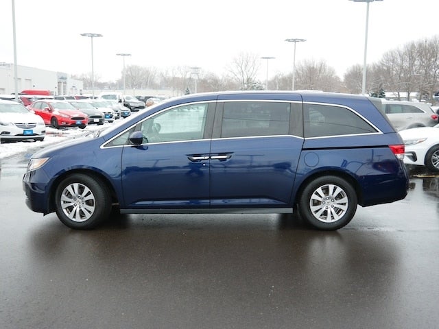 Used 2017 Honda Odyssey EX-L with VIN 5FNRL5H6XHB004610 for sale in Fridley, Minnesota