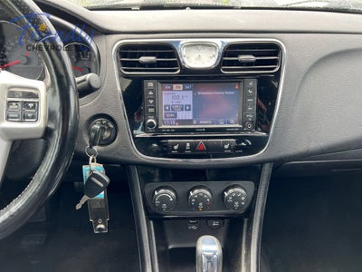 2011 Chrysler 200 S