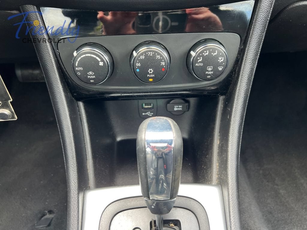 2011 Chrysler 200 S