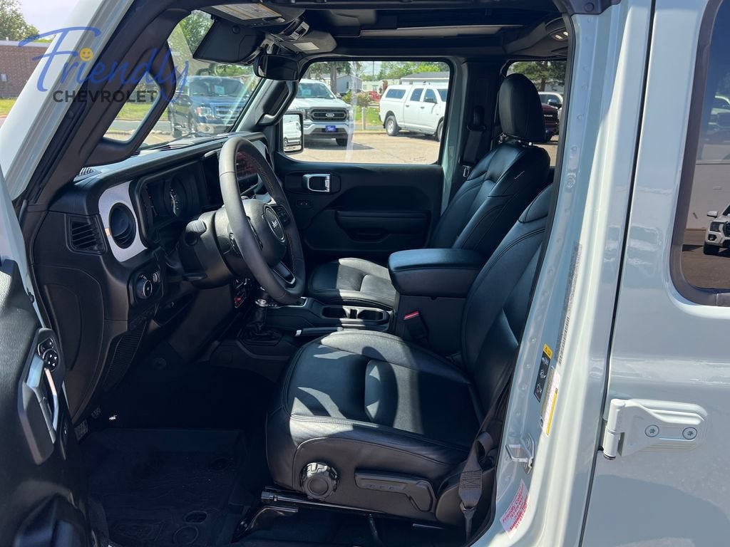 2024 Jeep Wrangler 4-Door Willys 4x4