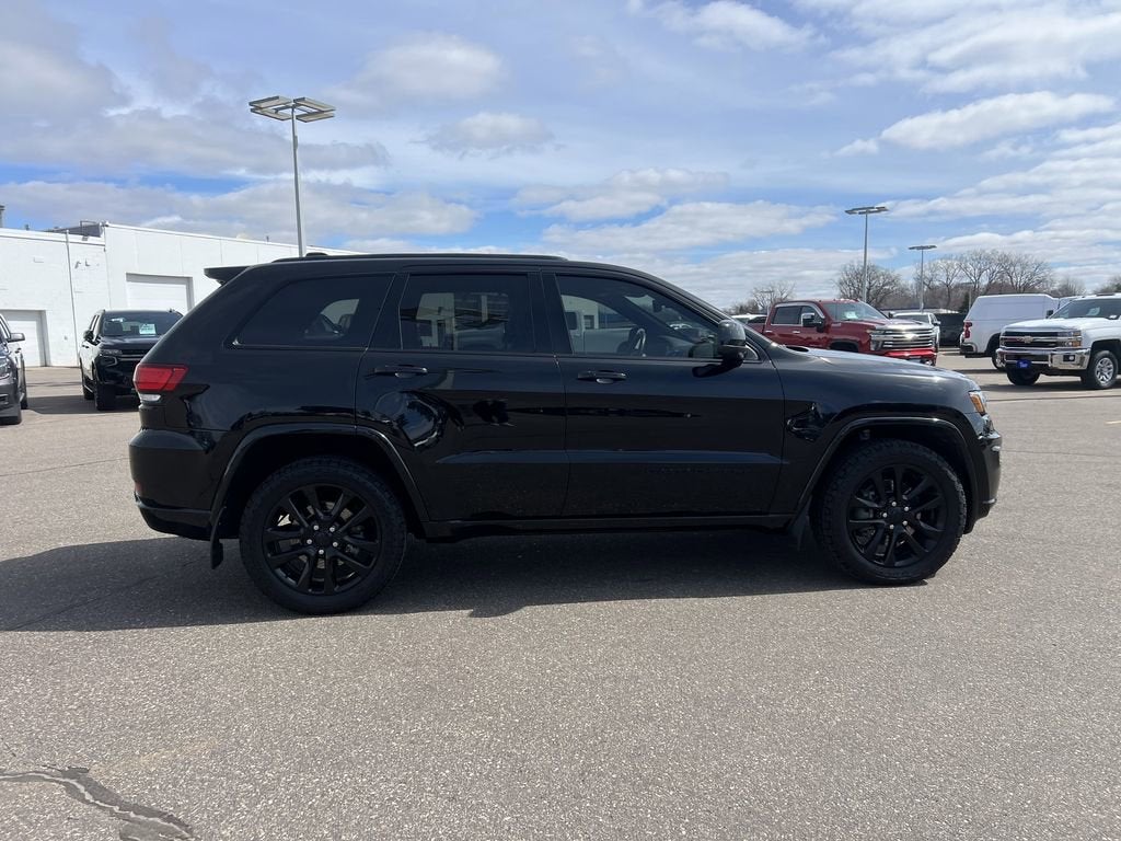 2021 Jeep Grand Cherokee Laredo X 4x4