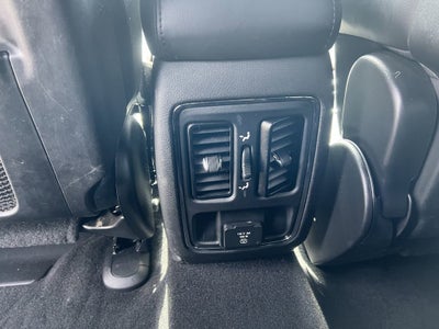 2021 Jeep Grand Cherokee Laredo X 4x4