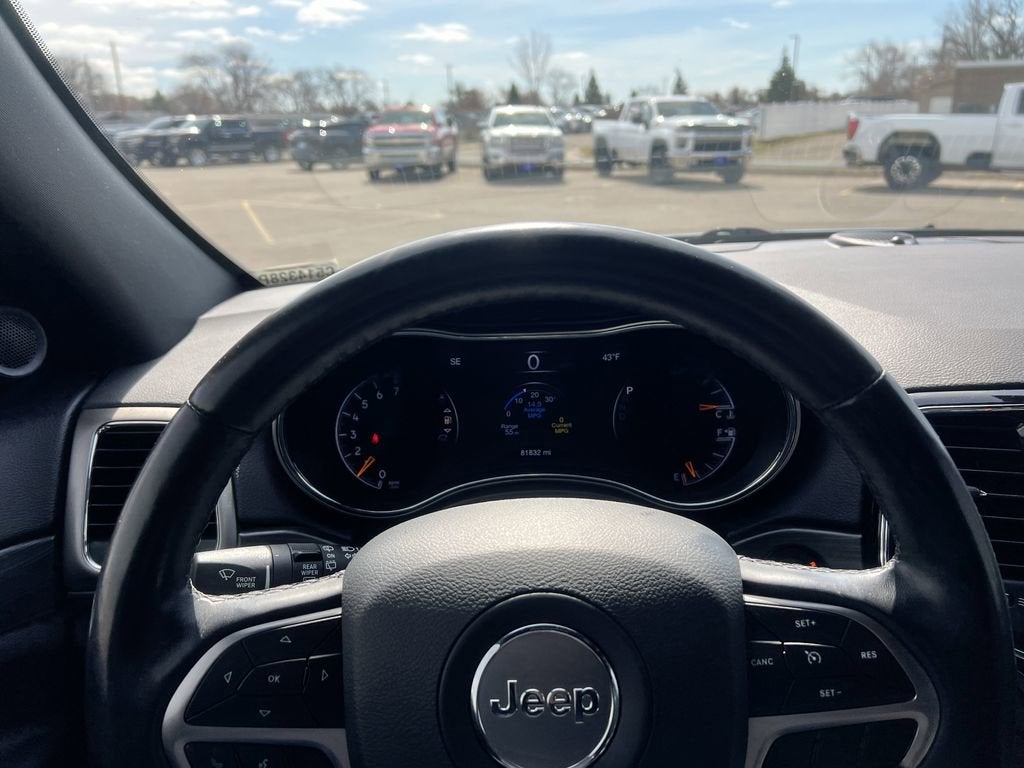 2021 Jeep Grand Cherokee Laredo X 4x4