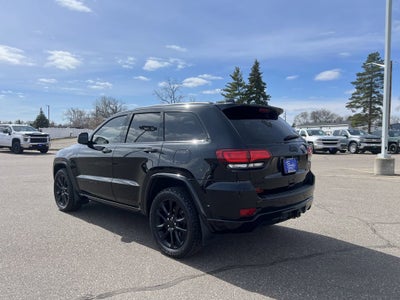 2021 Jeep Grand Cherokee Laredo X 4x4