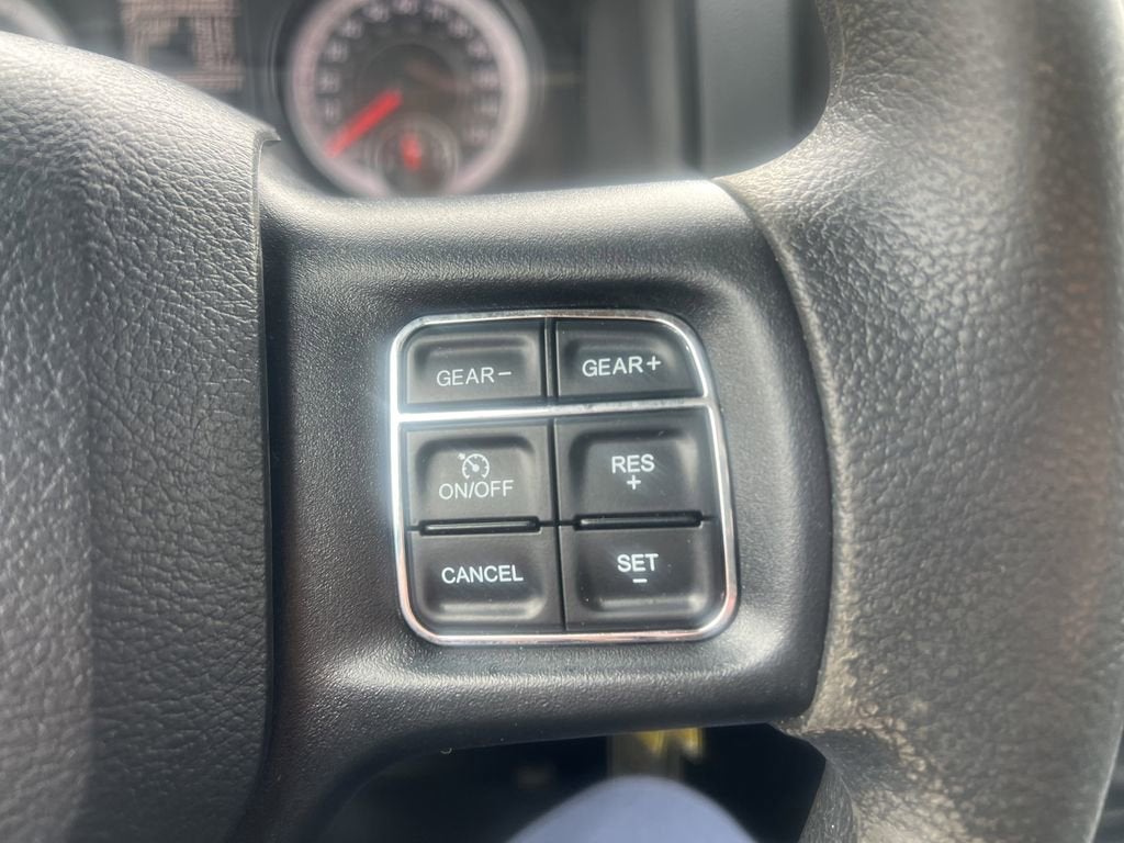 2019 RAM 1500 Classic Express Quad Cab 4x4 6'4" Box