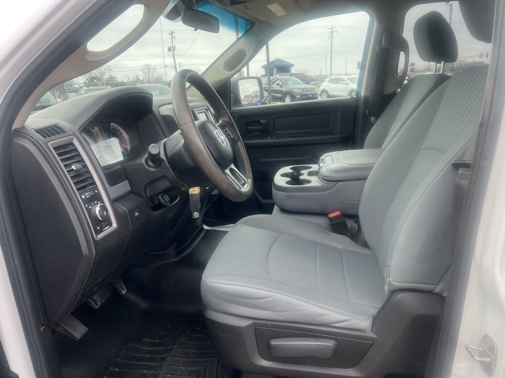 2019 RAM 1500 Classic Express Quad Cab 4x4 6'4" Box