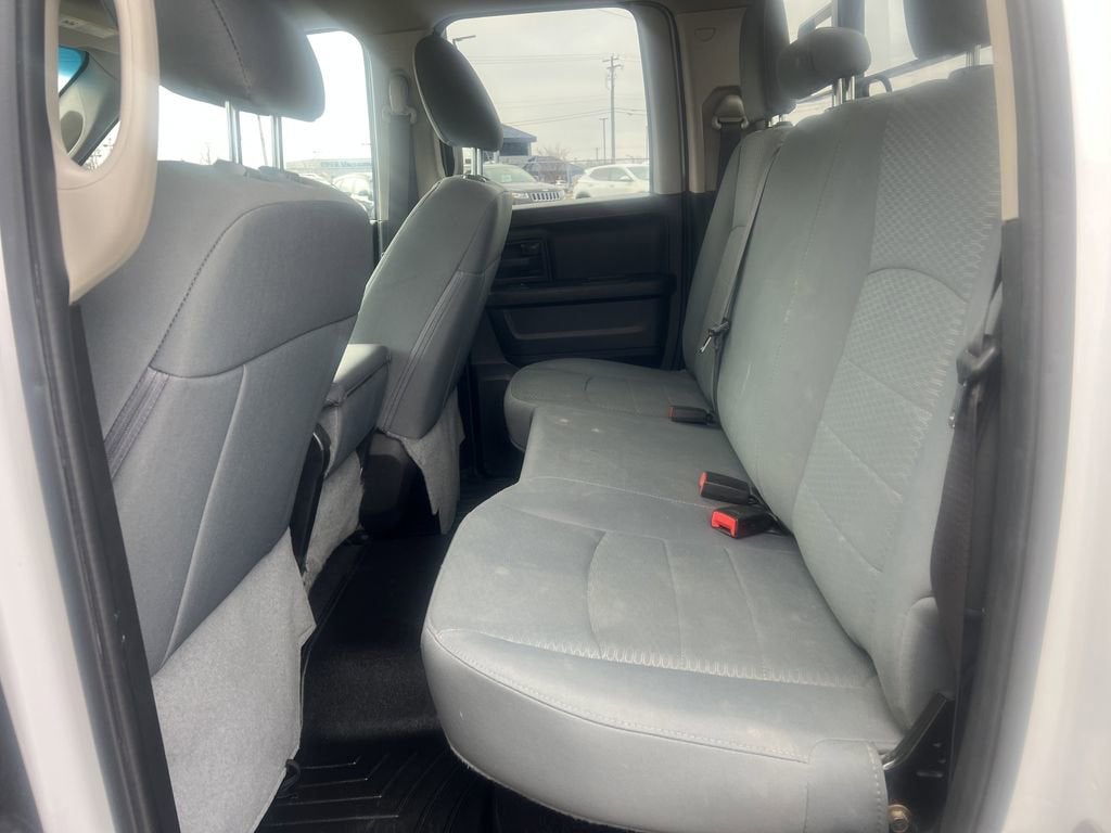 2019 RAM 1500 Classic Express Quad Cab 4x4 6'4" Box