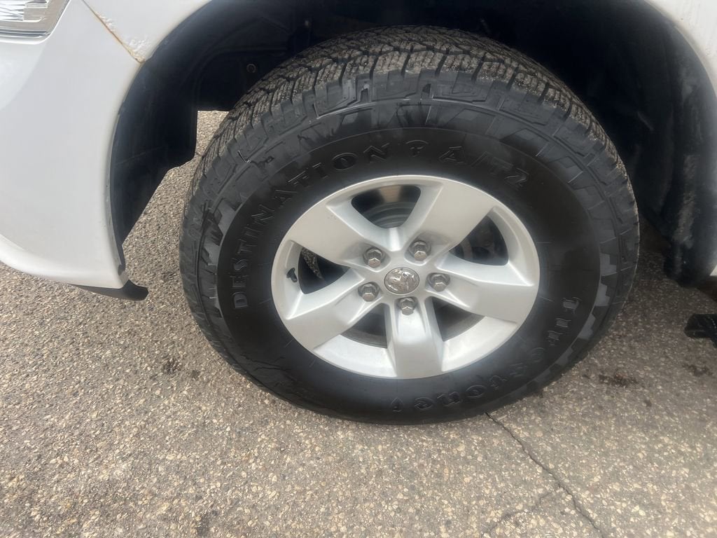 2019 RAM 1500 Classic Express Quad Cab 4x4 6'4" Box