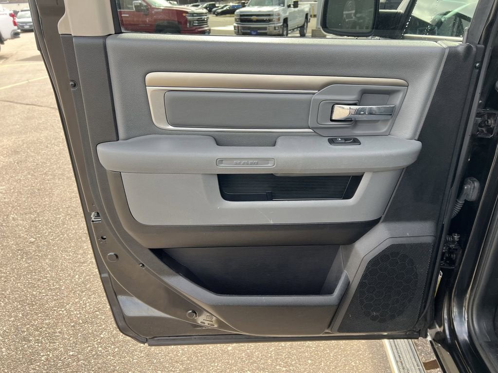 2016 RAM 1500 Big Horn