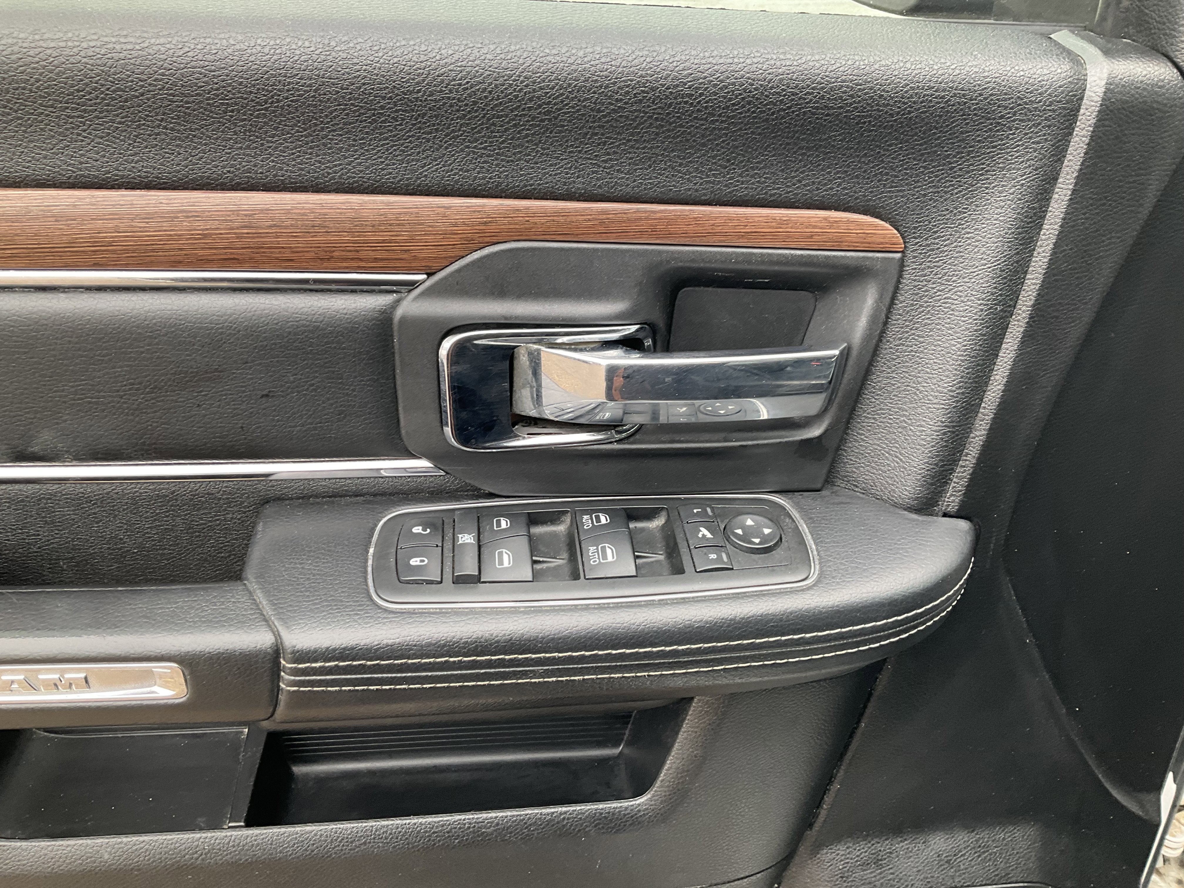 2013 RAM 1500 Laramie