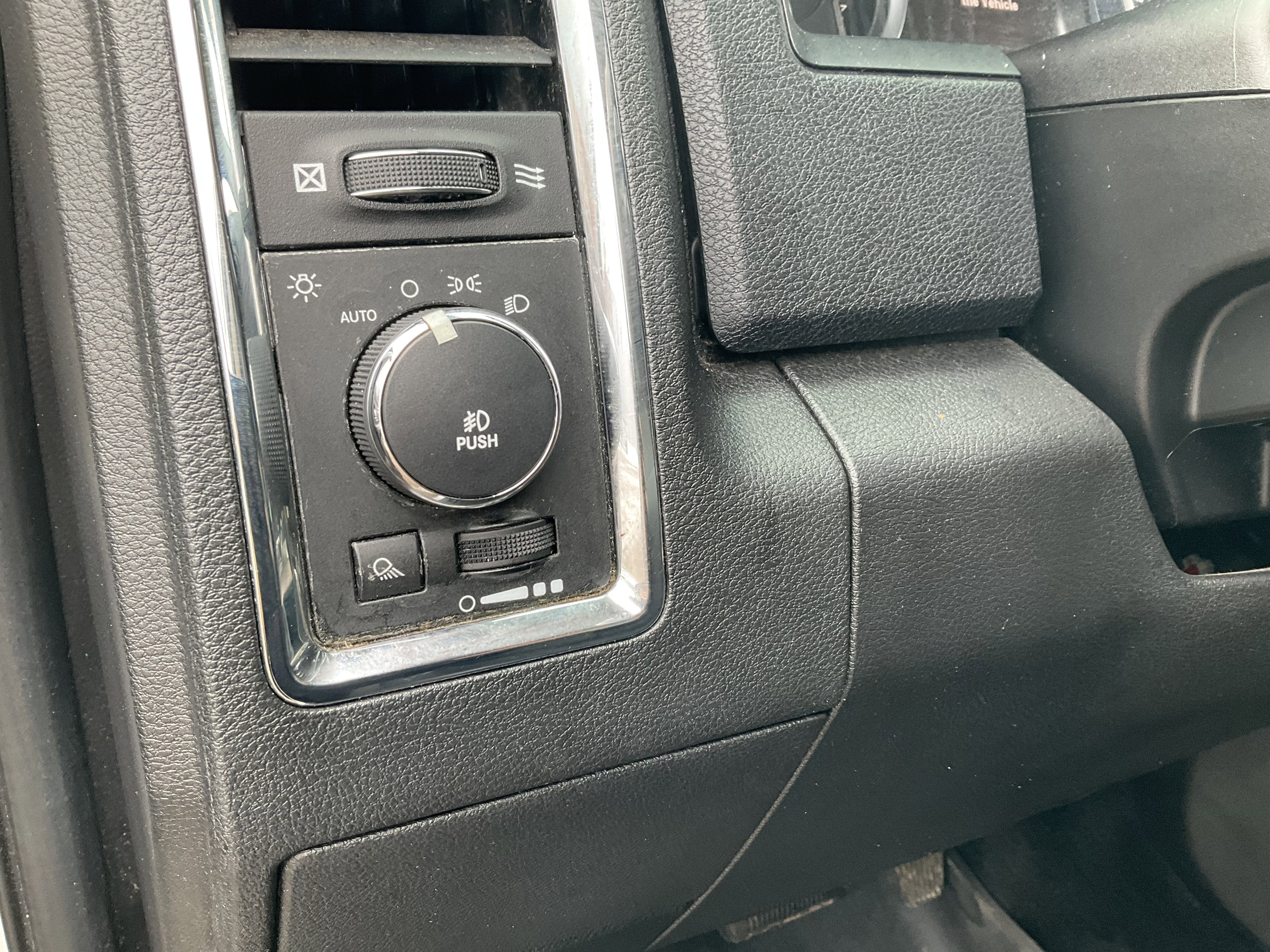 2013 RAM 1500 Laramie