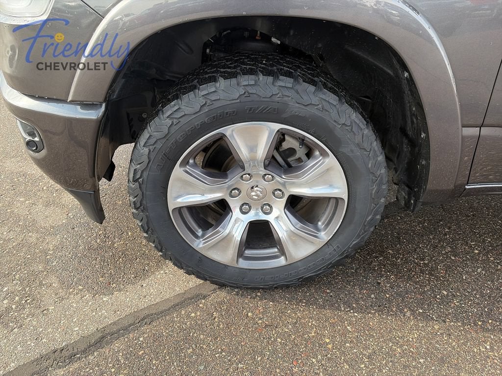 2020 RAM 1500 Laramie Quad Cab 4x4 6'4" Box