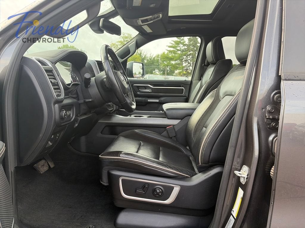 2020 RAM 1500 Laramie Quad Cab 4x4 6'4" Box