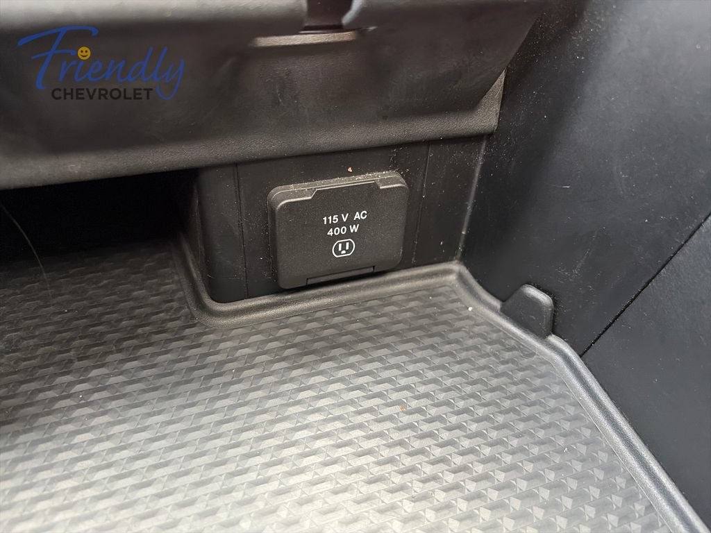 2020 RAM 1500 Laramie Quad Cab 4x4 6'4" Box