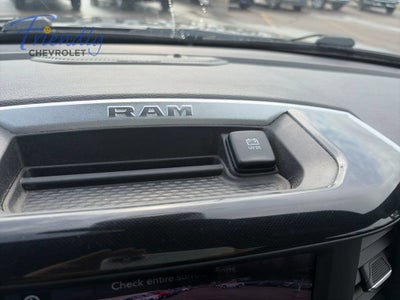 2020 RAM 1500 Laramie Quad Cab 4x4 6'4" Box