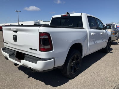 2020 RAM 1500 Big Horn Crew Cab 4x4 5'7" Box