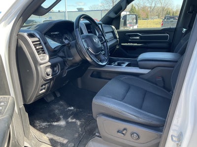 2020 RAM 1500 Big Horn Crew Cab 4x4 5'7" Box