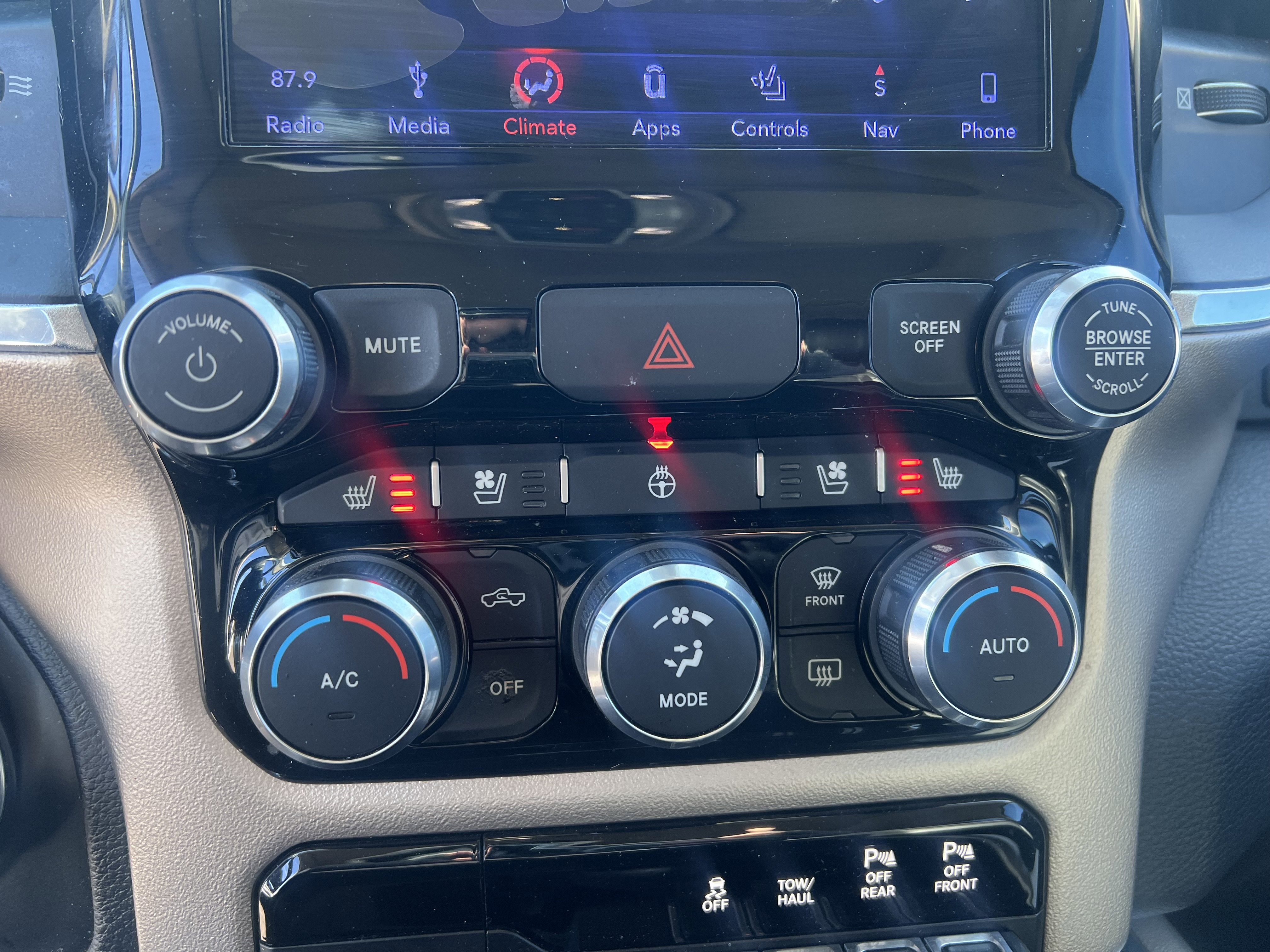 2019 RAM 1500 Laramie