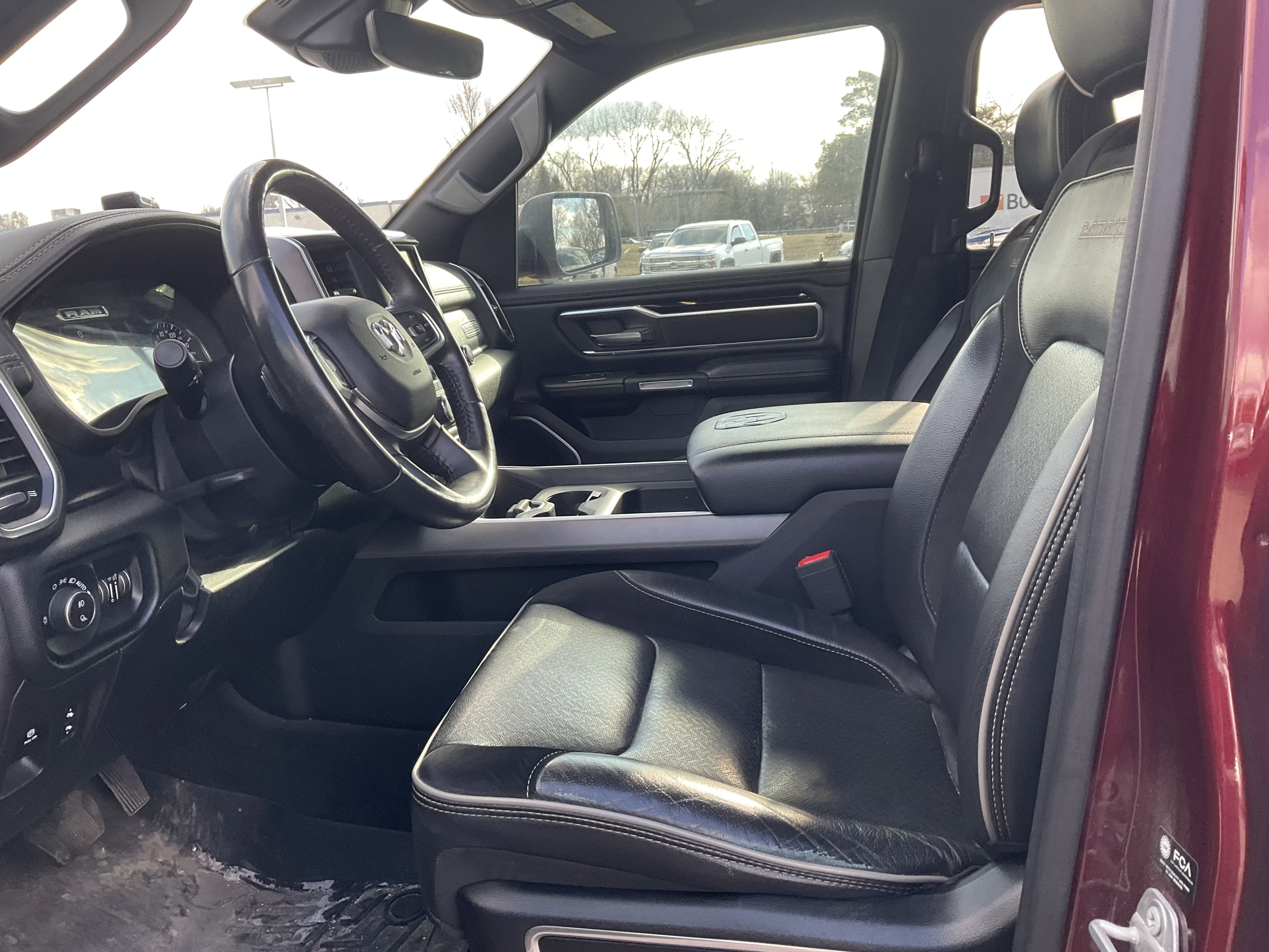 2021 RAM 1500 Laramie Crew Cab 4x4 5'7" Box