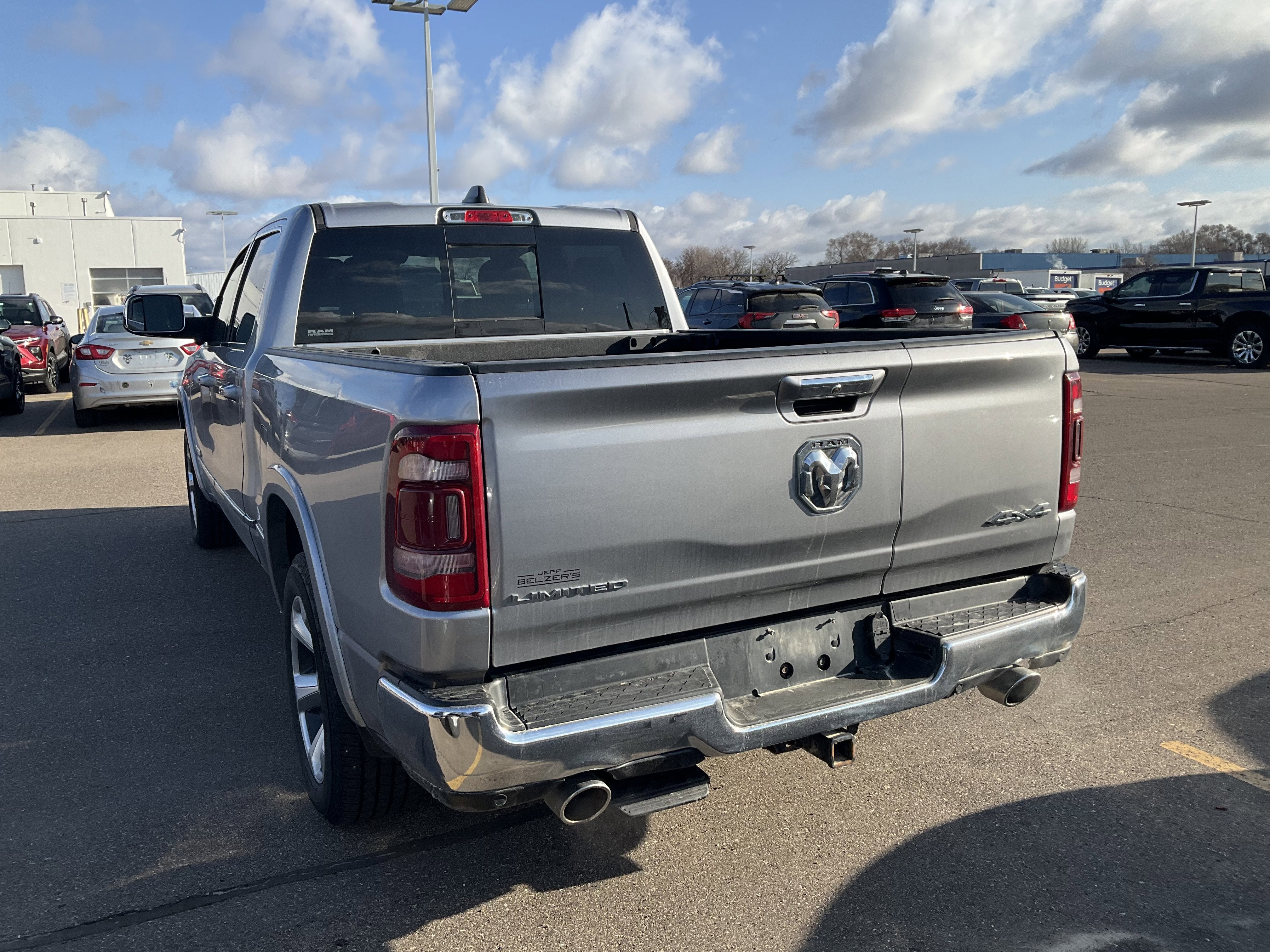 2021 RAM 1500 Limited Crew Cab 4x4 6'4" Box