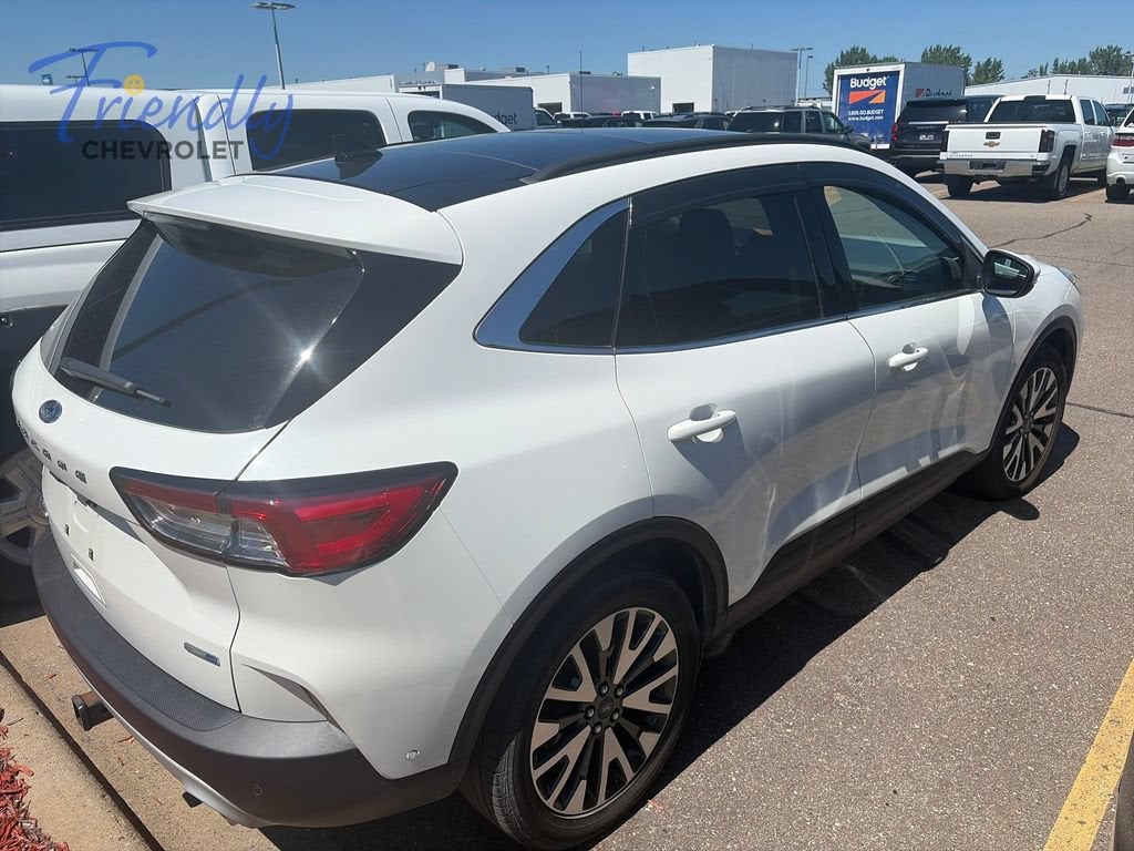 2020 Ford Escape Titanium