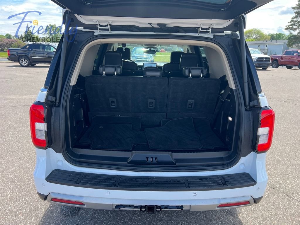 2022 Ford Expedition XLT