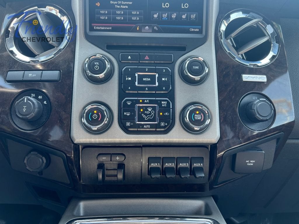 2016 Ford Super Duty F-250 SRW Lariat