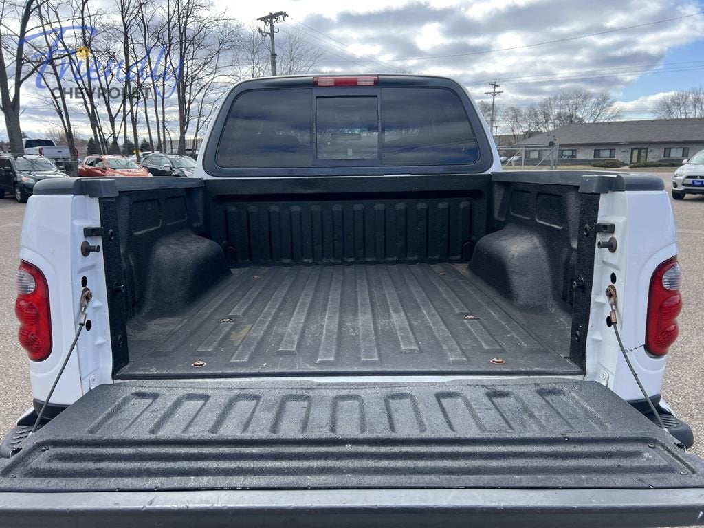 2003 Ford F-150 XLT