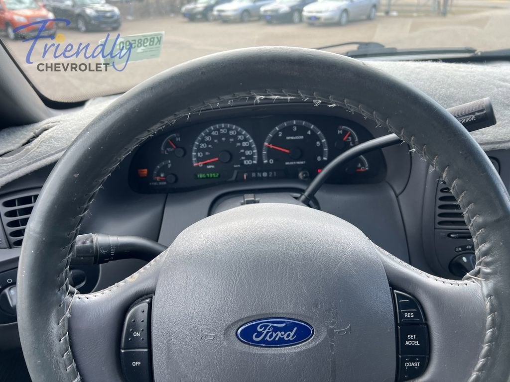 2003 Ford F-150 XLT