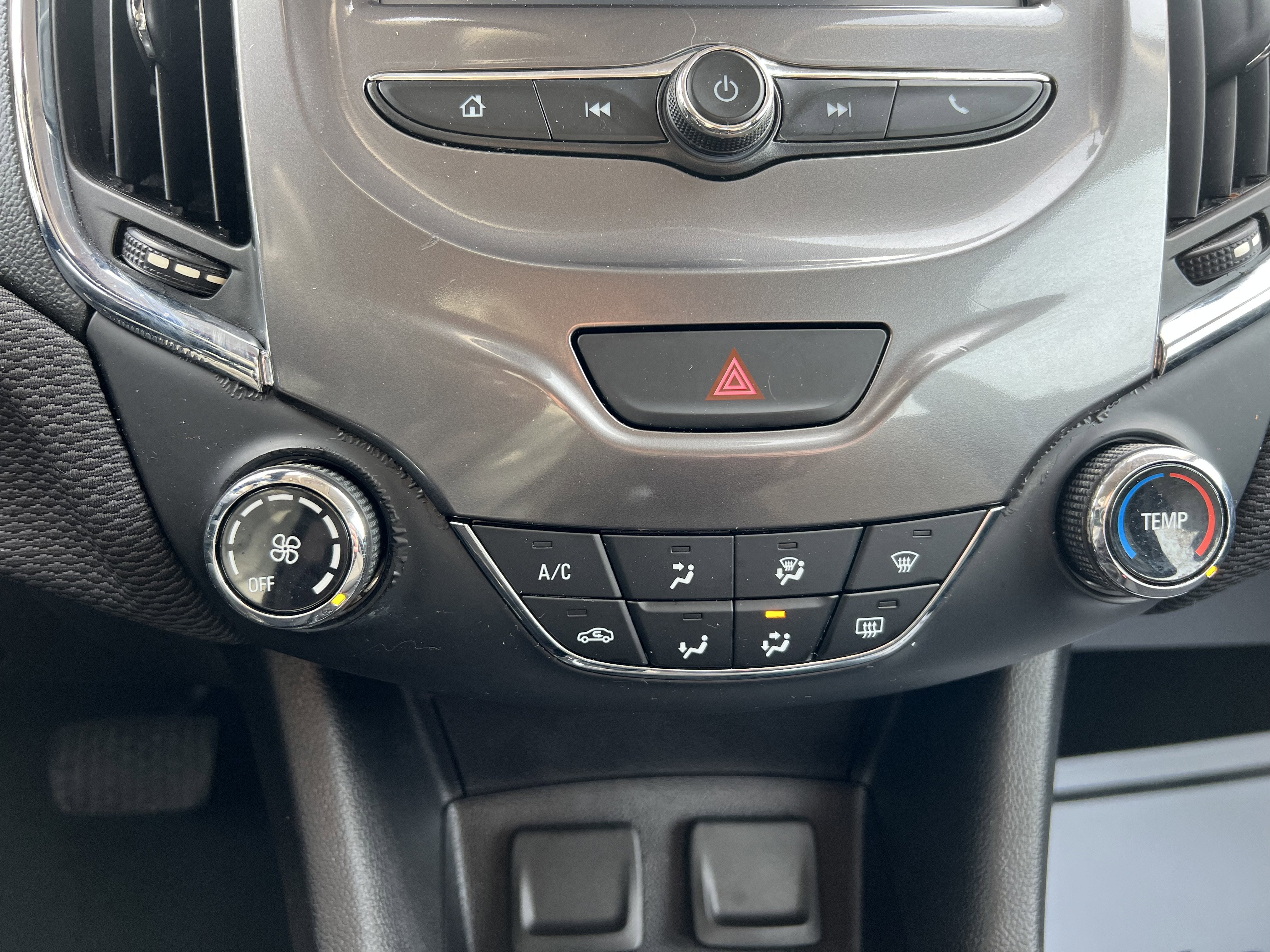 2017 Chevrolet Cruze LT