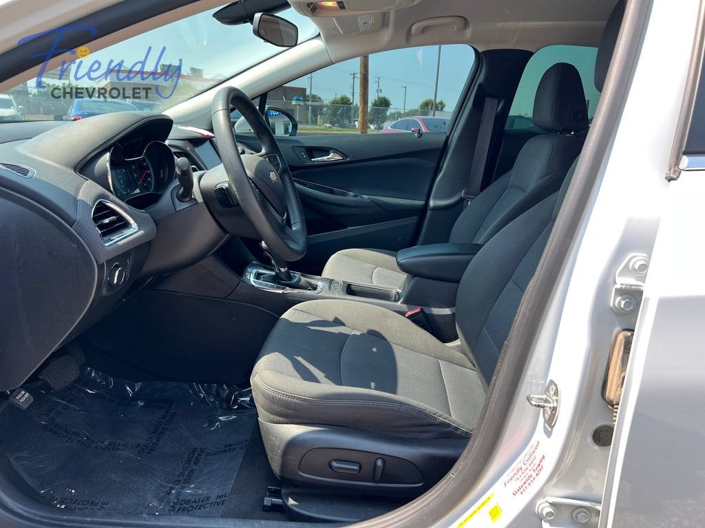 2017 Chevrolet Cruze LT