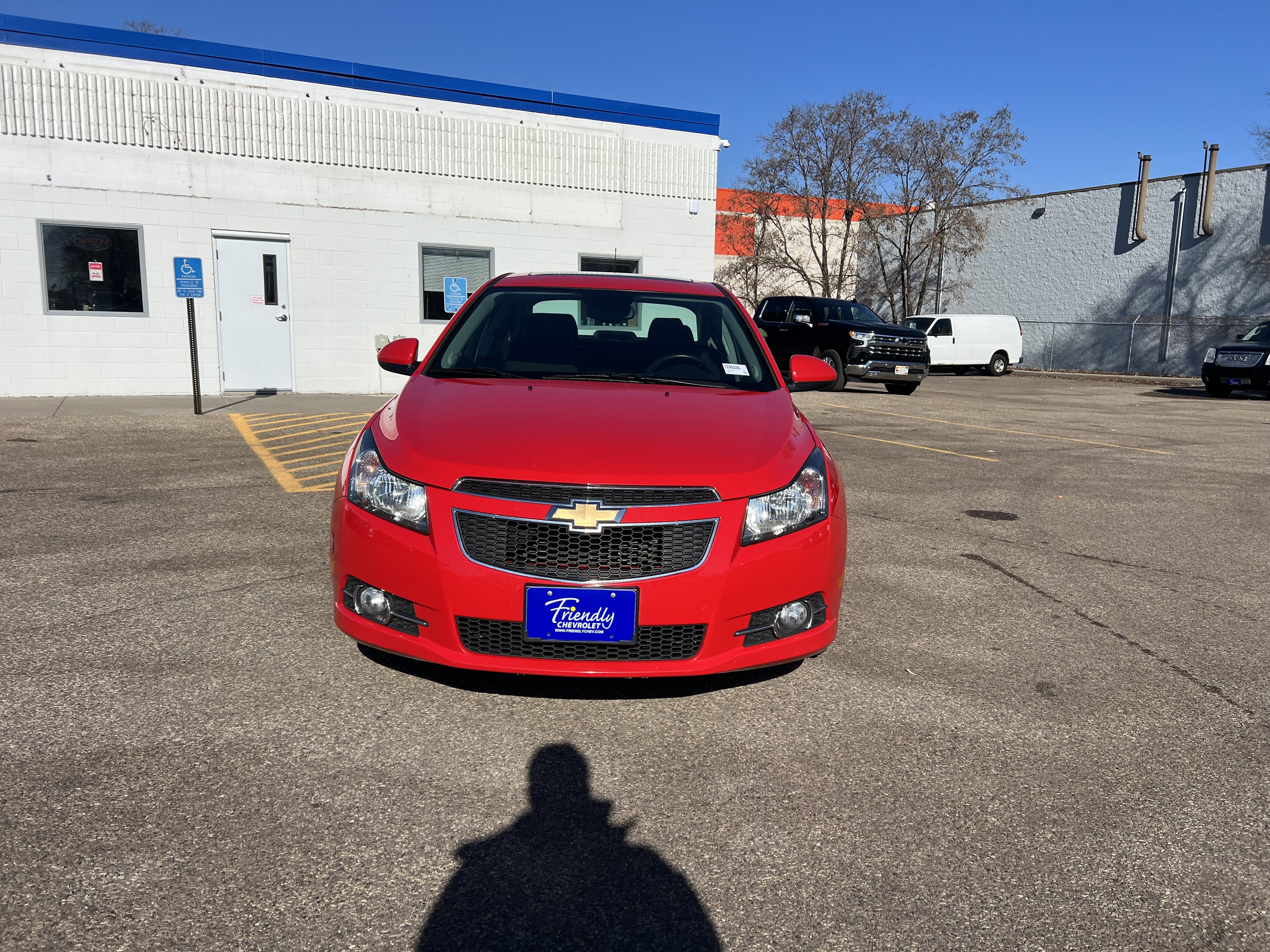 Used 2014 Chevrolet Cruze 1LT with VIN 1G1PC5SB3E7249336 for sale in Fridley, Minnesota