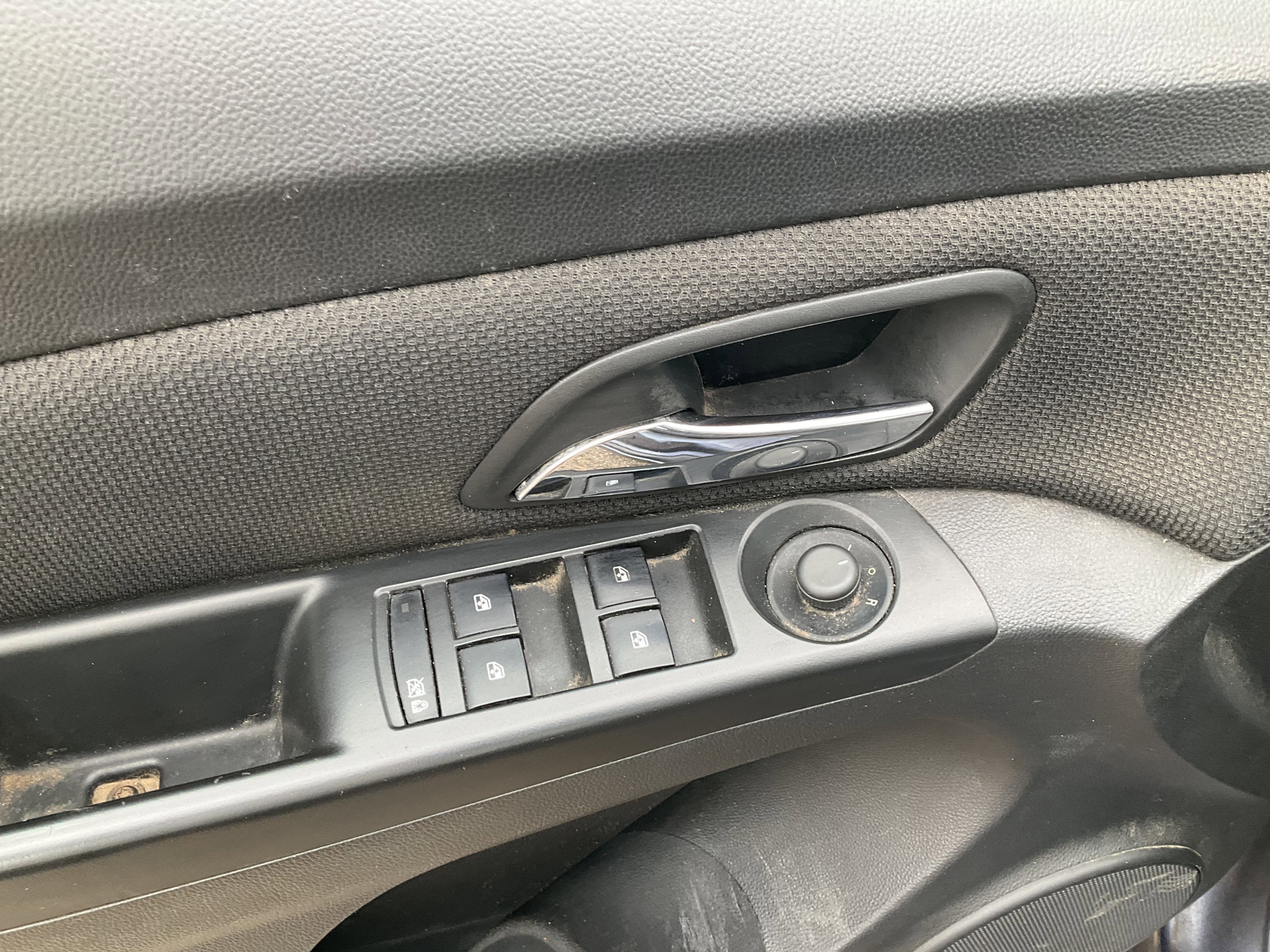 2013 Chevrolet Cruze 1LT