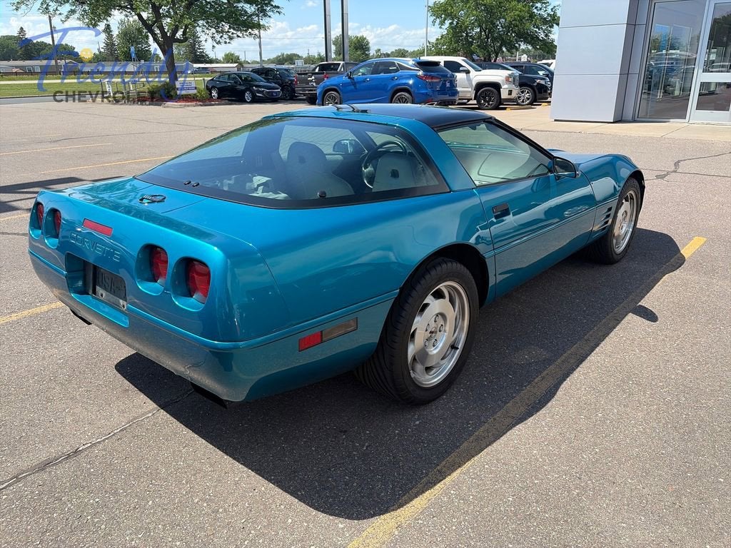 1994 Chevrolet Corvette 2dr Coupe Hatchback