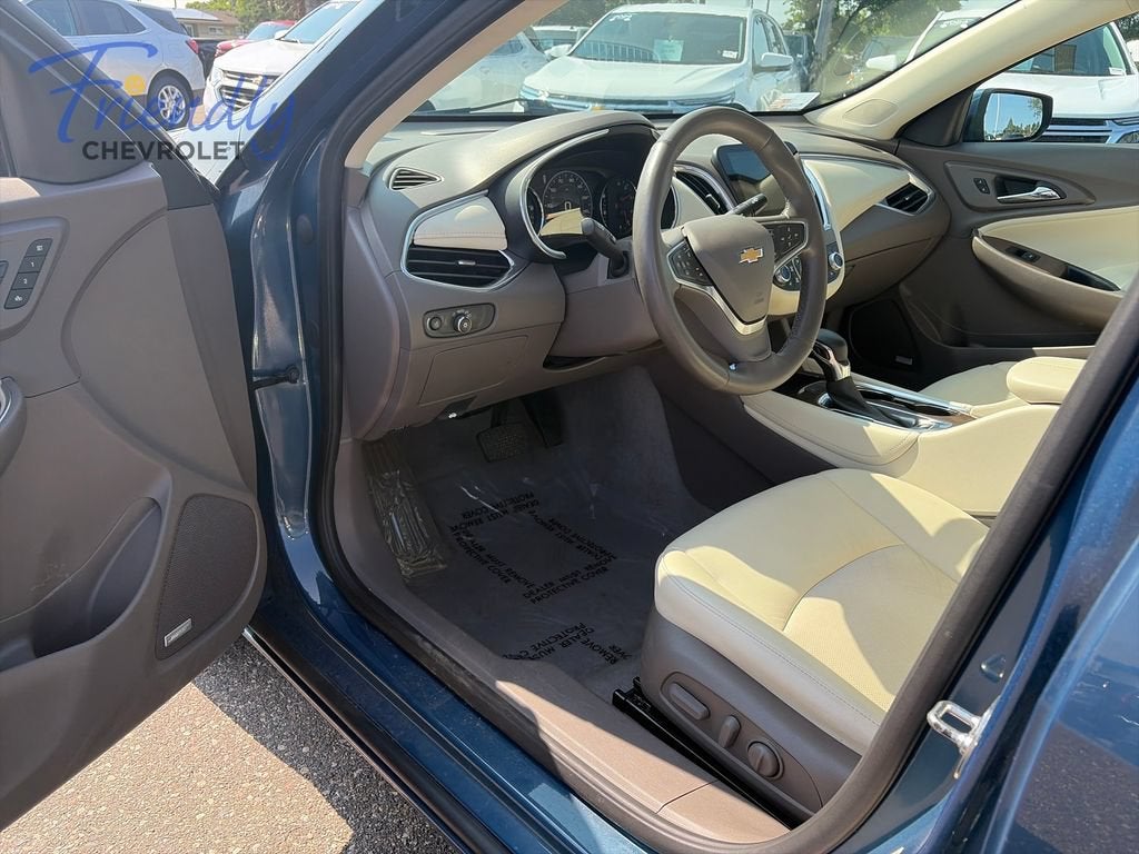 2024 Chevrolet Malibu 2LT