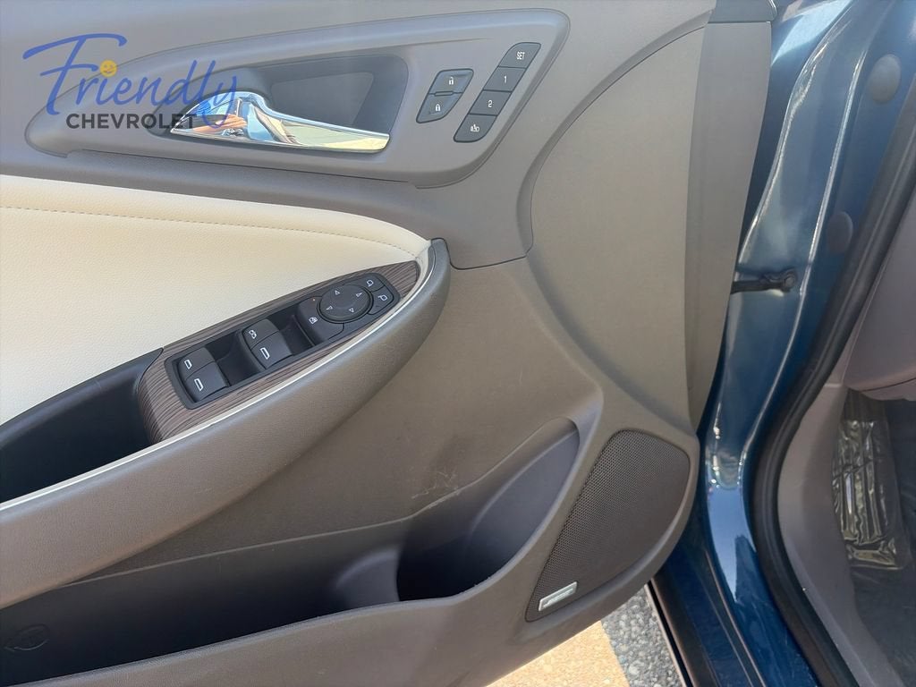 2024 Chevrolet Malibu 2LT