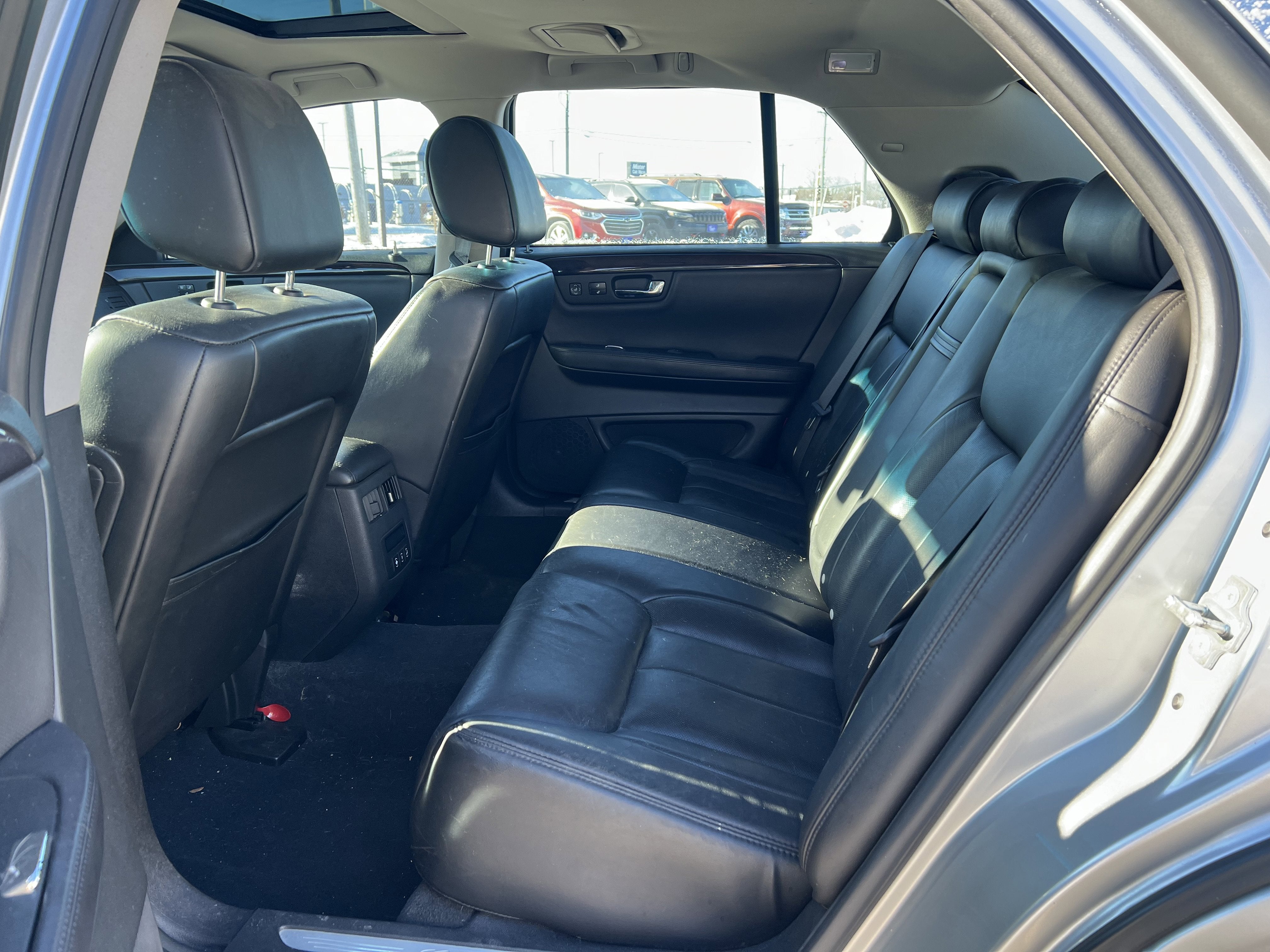 2008 Cadillac DTS w/1SD